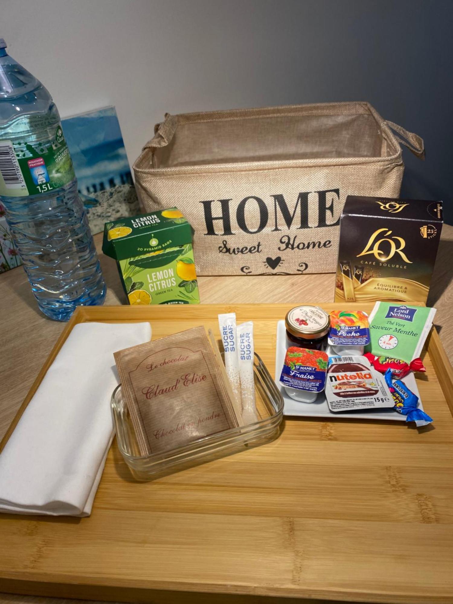 Paris Orly Aeroport Suite Athis Mons Bagian luar foto